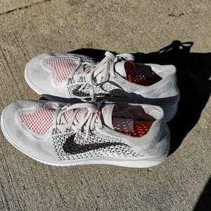 NIKE FREE SHOES